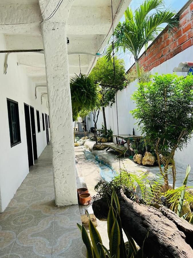 Tr-v1d De Cerca Al Castillo San Felipe Con Ventilador, Piscina Y Wifi *