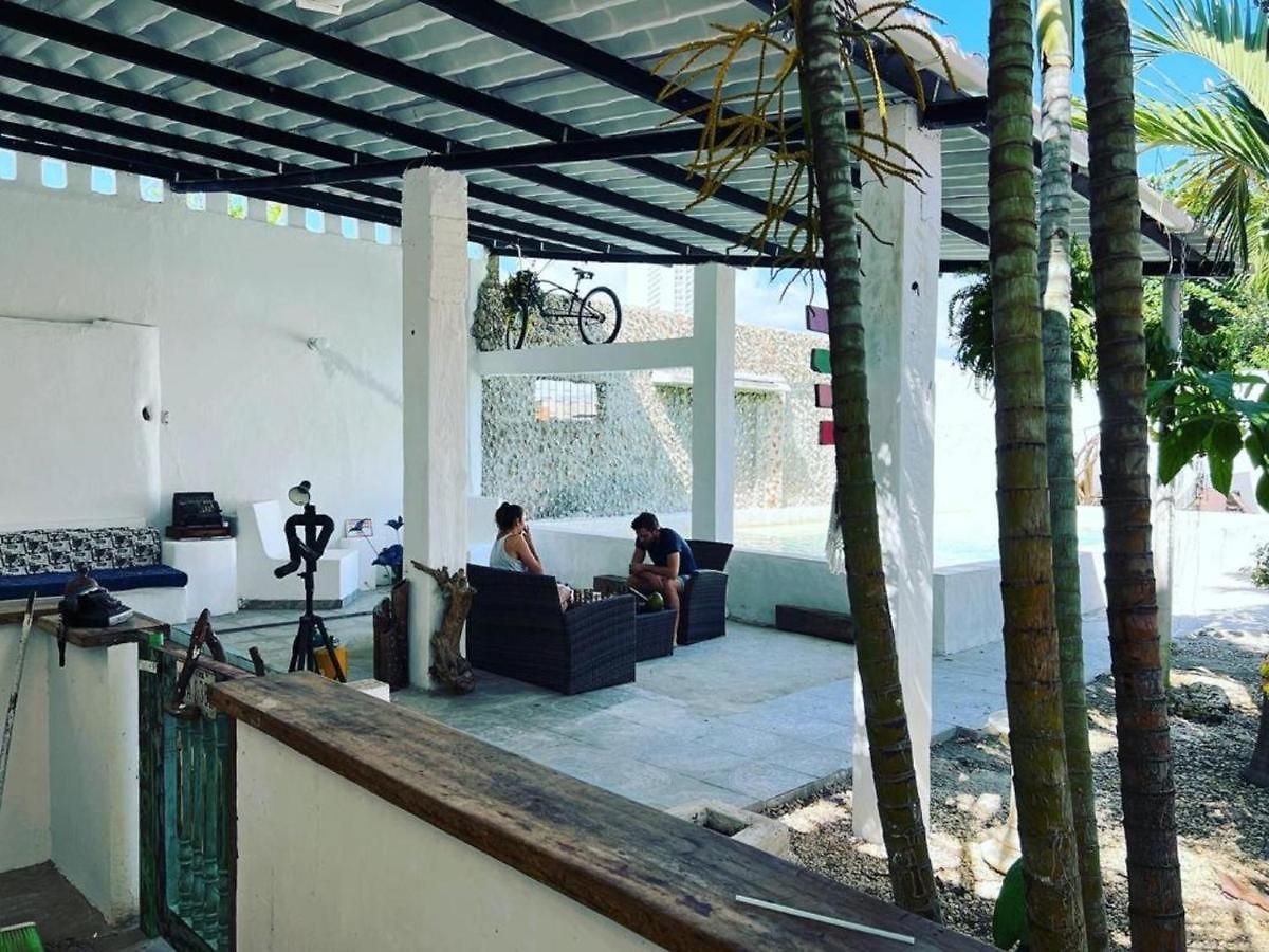 Tr-v1d De Cerca Al Castillo San Felipe Con Ventilador, Piscina Y Wifi *